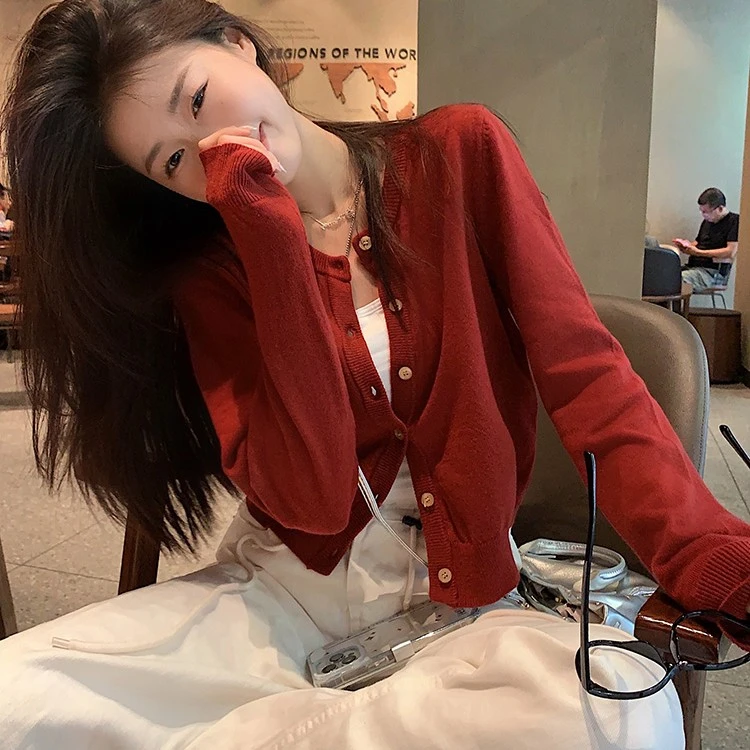 初秋大码女装甜辣高级感气质开衫毛衣女薄款显瘦针织衫短外套长袖