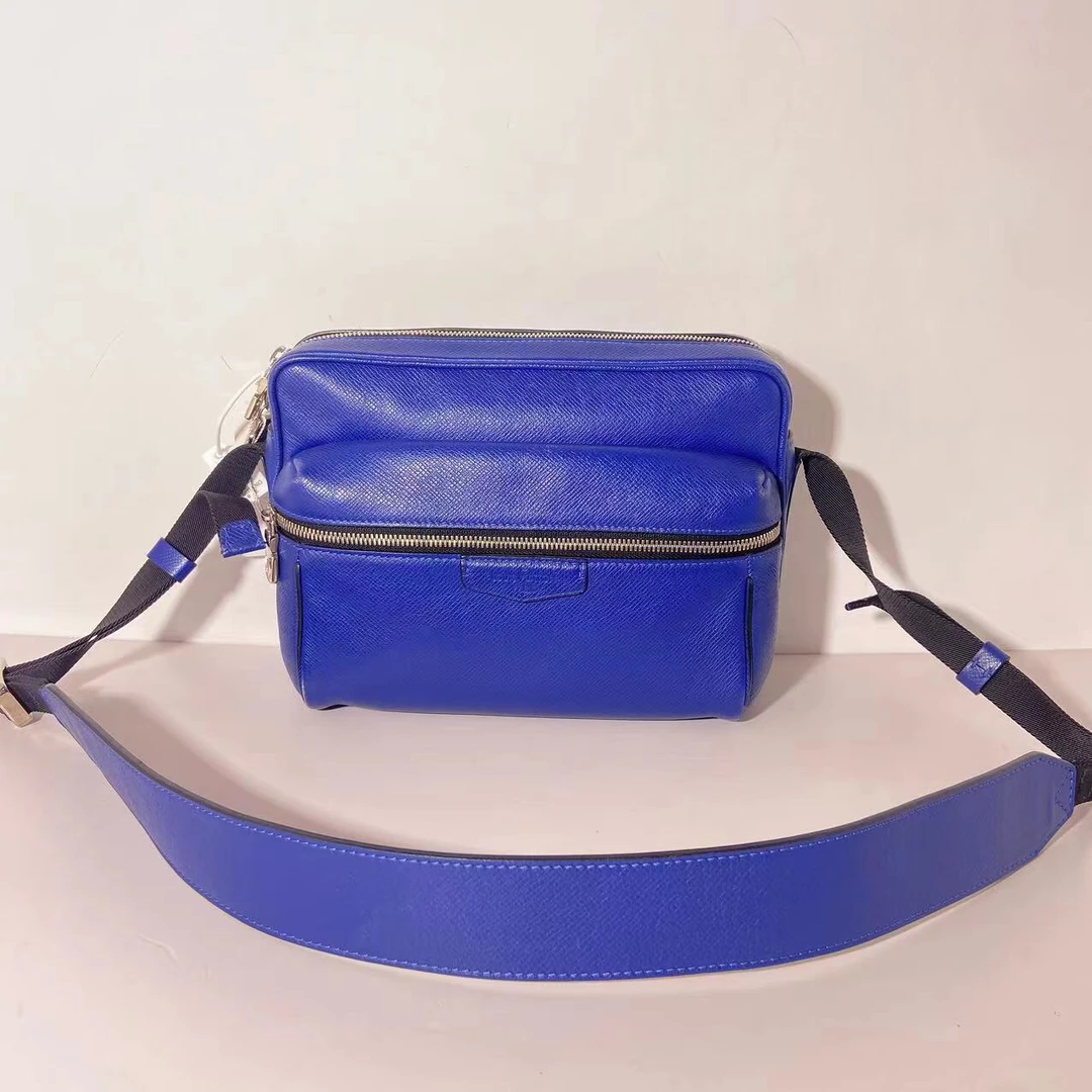95新 LouisVuitton/路易威登 蓝色斜挎包/440