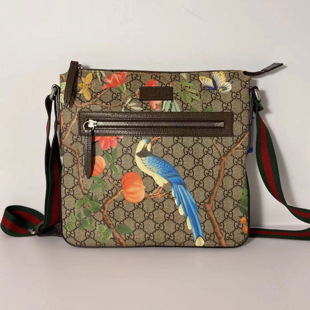 95新 GUCCI/古驰 斜挎包/4301