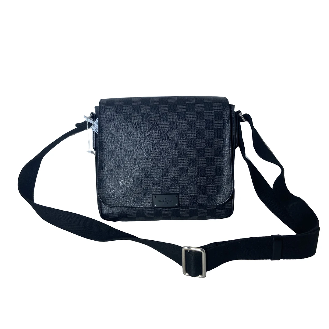 99新 LouisVuitton/路易威登 男士经典时尚休闲棋盘格斜挎包 /225