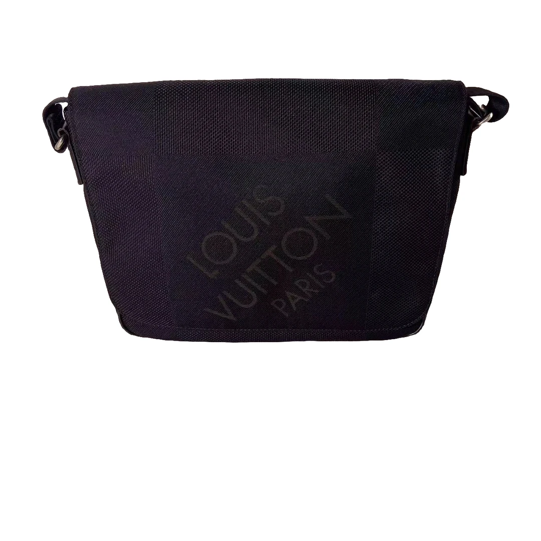 95新 LouisVuitton/路易威登 男士lv陆军系列帆布翻盖斜挎包/ 211