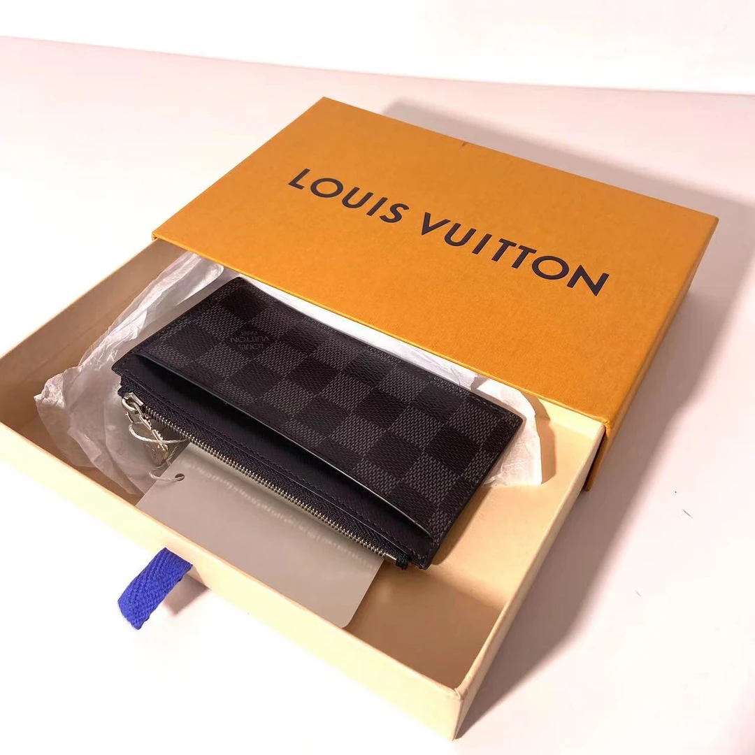 99新 LouisVuitton/路易威登 黑棋盘格钱包/113
