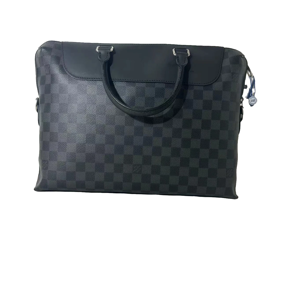 99新 LouisVuitton/路易威登 男士经典时尚黑色棋盘格手提包 /335