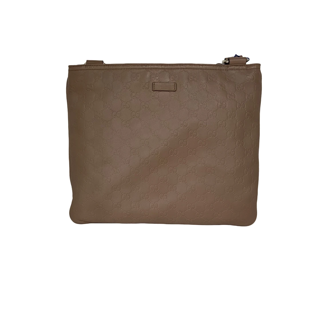 99新 GUCCI/古驰 男士休闲时尚百搭全皮压纹斜挎包/007