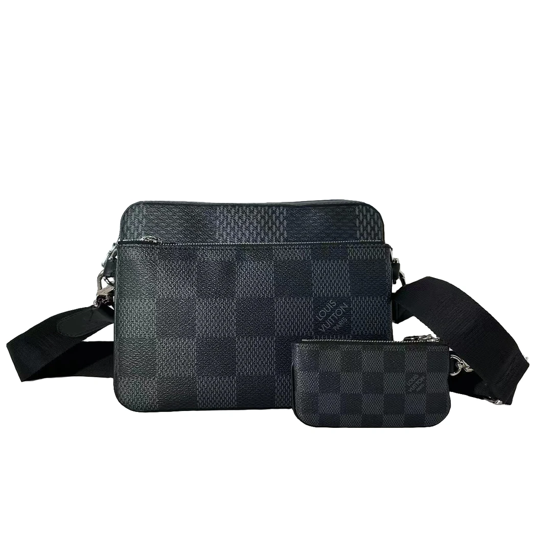 99新 LouisVuitton/路易威登 男士 棋盘格芯片款三合一斜挎包/597