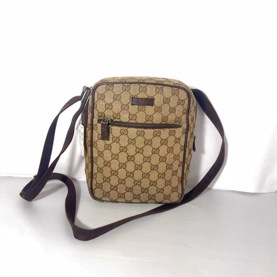 95新 GUCCI/古驰 小号帆布斜挎包/200