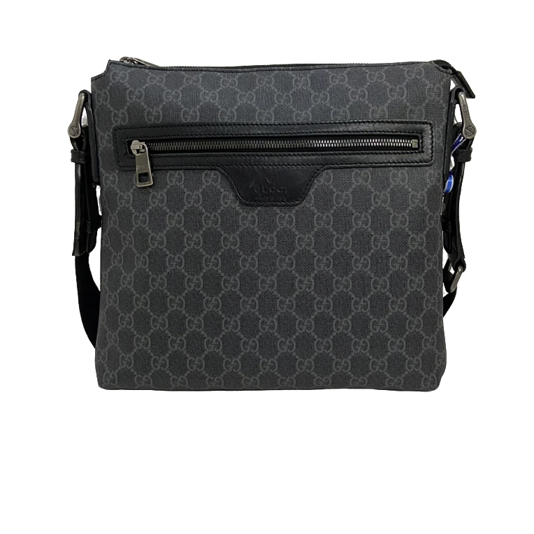95新 GUCCI/古驰 男士休闲时尚百搭黑老花中号斜挎包/477