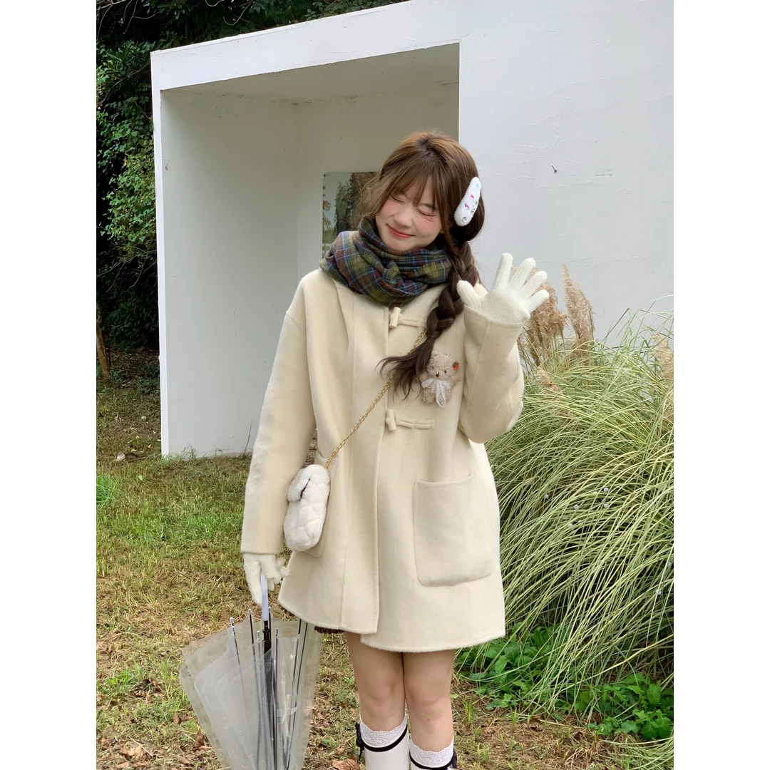 甜大王【粉雾巴黎】秋冬长毛加厚连帽牛角扣大衣女羊毛呢外套小个子