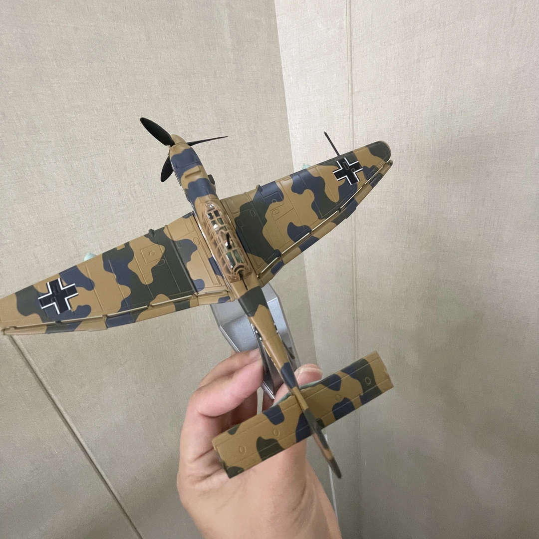 【二战JU87斯图卡俯冲轰炸机1：72】成品ABS工程塑料+金属材质带底座