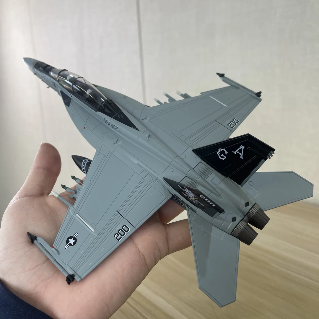 【F18超级大黄蜂1：72比例】成品模型，ABS工程塑料材质+金属材质