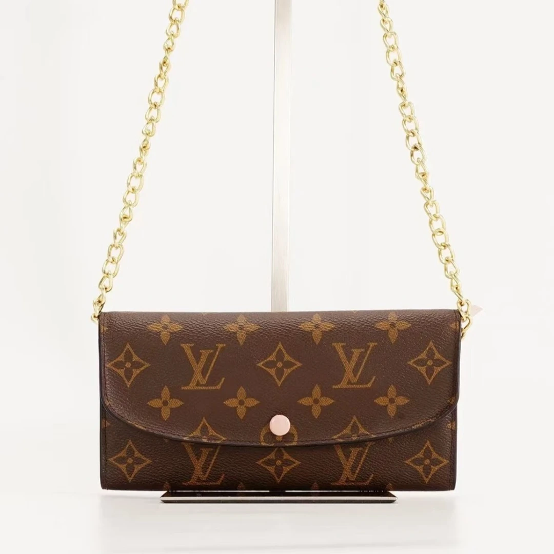 99新 LouisVuitton/路易威登 豆豆钱包粉色/玫红色 后配链条