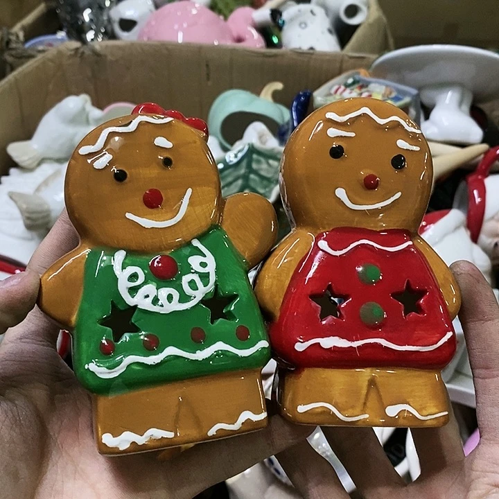 【闪购商品】摆件    磕碰。