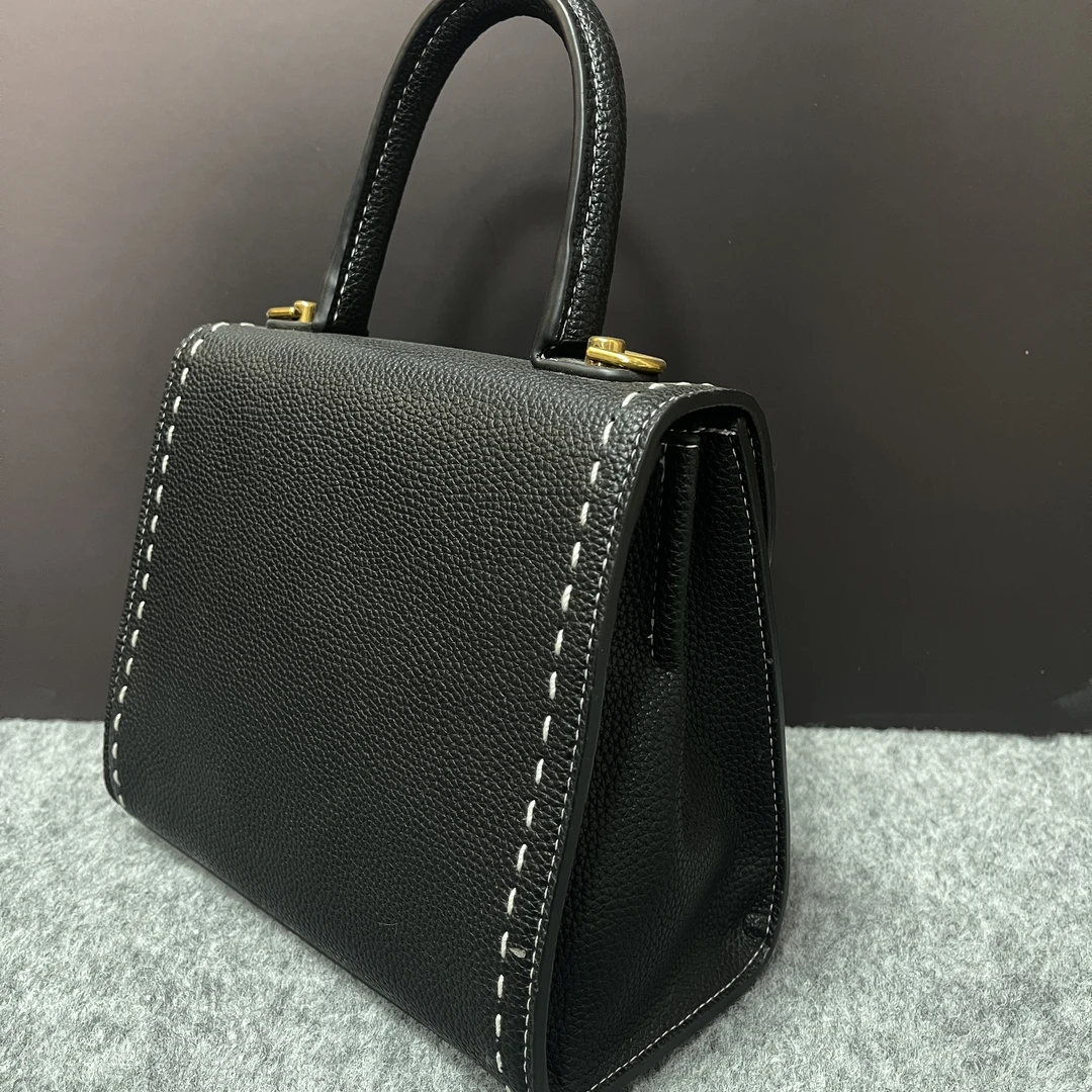 手工打造真皮女包 得   黑色