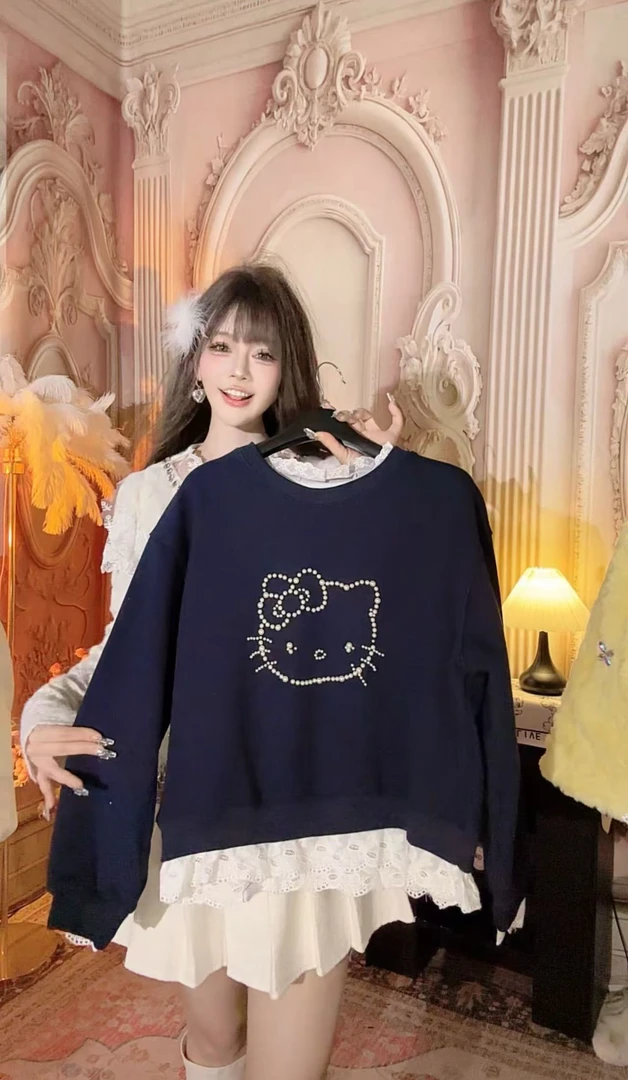 【崔】T0014 韩系卡通钉珠加绒蕾丝花边拼接卫衣减龄休闲冬百搭上衣