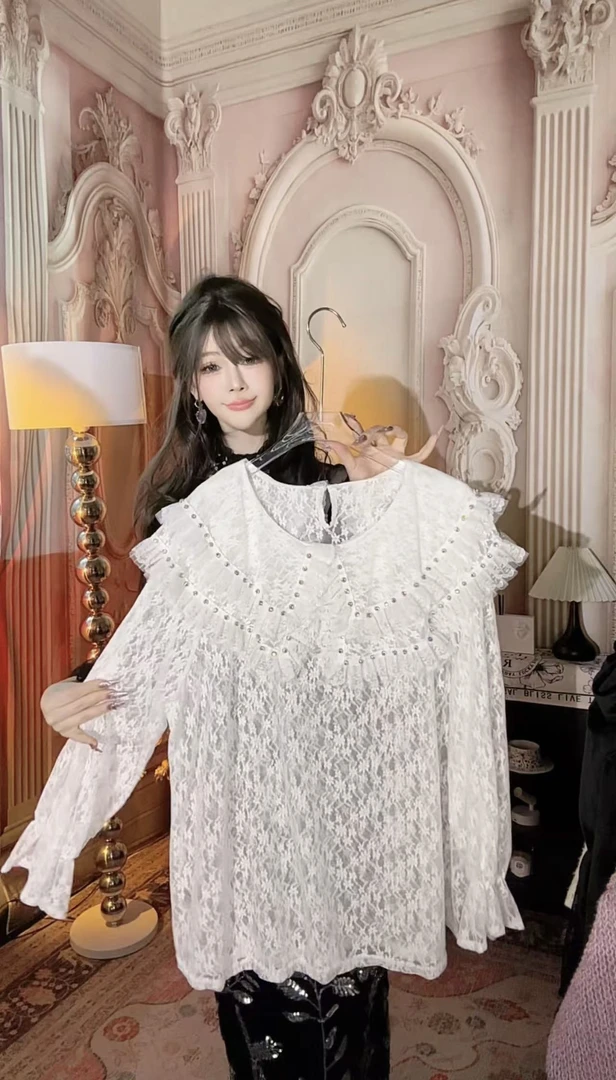 【崔】Z0049白色镂空钩花蕾丝衫秋季长袖娃娃领打底衫