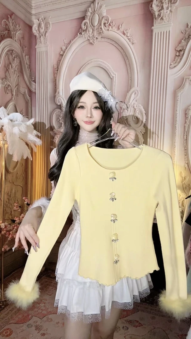 【崔】Z0059重工毛毛袖加厚木耳边时尚洋气打底针织上衣女