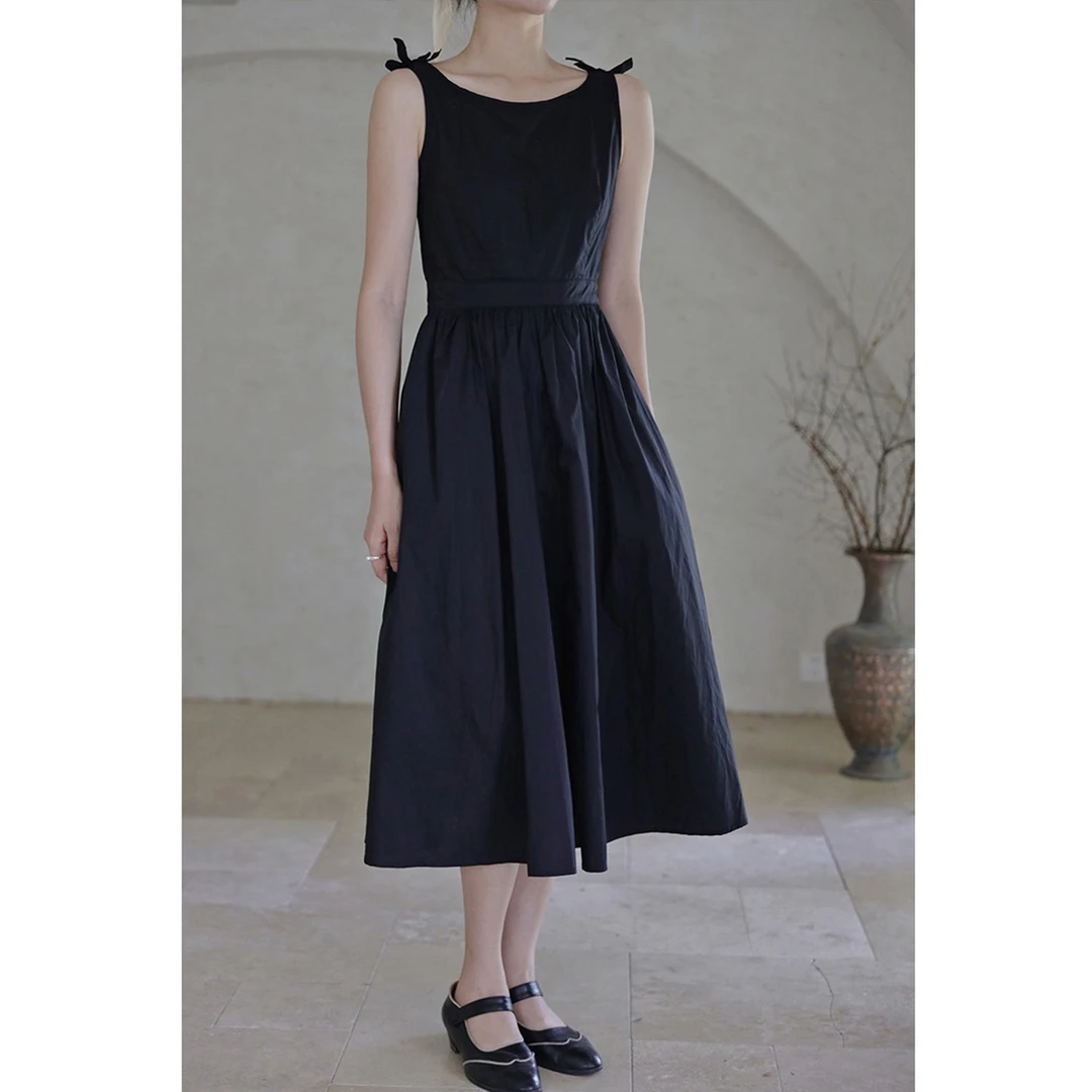 女子不裁法式赫本小黑裙前后两穿24夏一字领连衣裙高级黑色背心裙