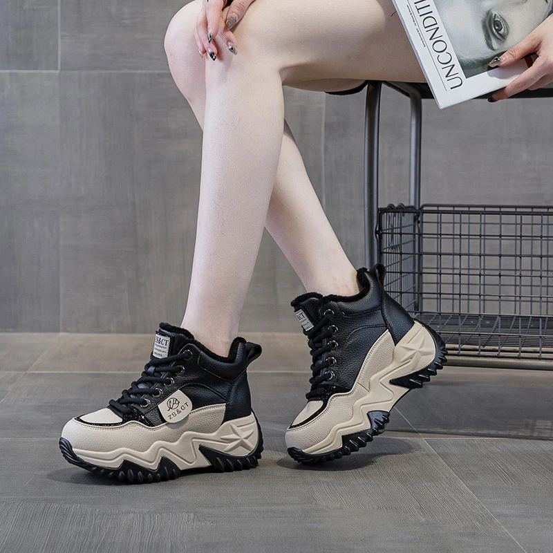 真皮老爹鞋女2024秋冬网红爆款厚底小个子加绒百搭高帮休闲运动鞋