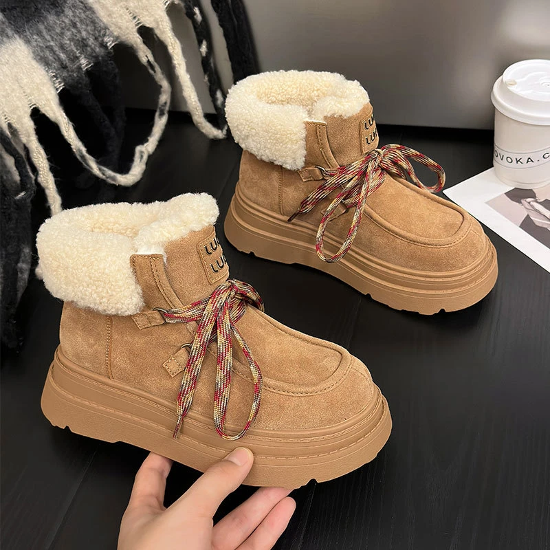网红雪地靴女2024冬季新款加绒加厚东北棉靴百搭厚底增高防滑短靴