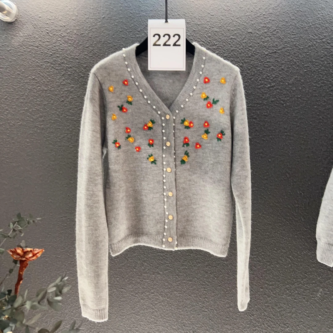 轻奢春季针织衫毛衣上衣冬季内搭红色高端定制222 长袖草莓开衫