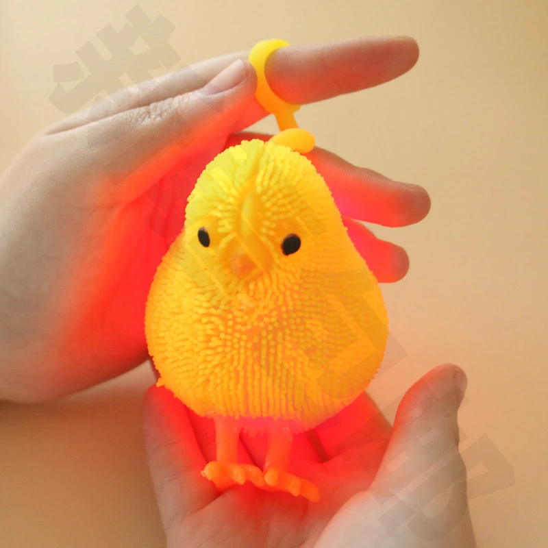 《新疆包邮》创意解压玩具发光小鸡捏捏乐发泄球减压发泄出气节日礼