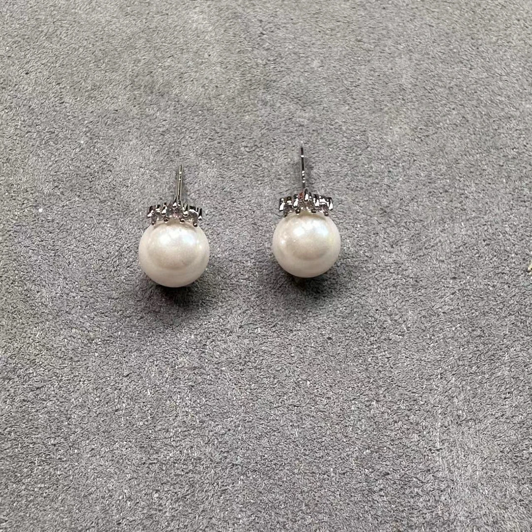 CC皇冠轻奢白色珠珠A1215