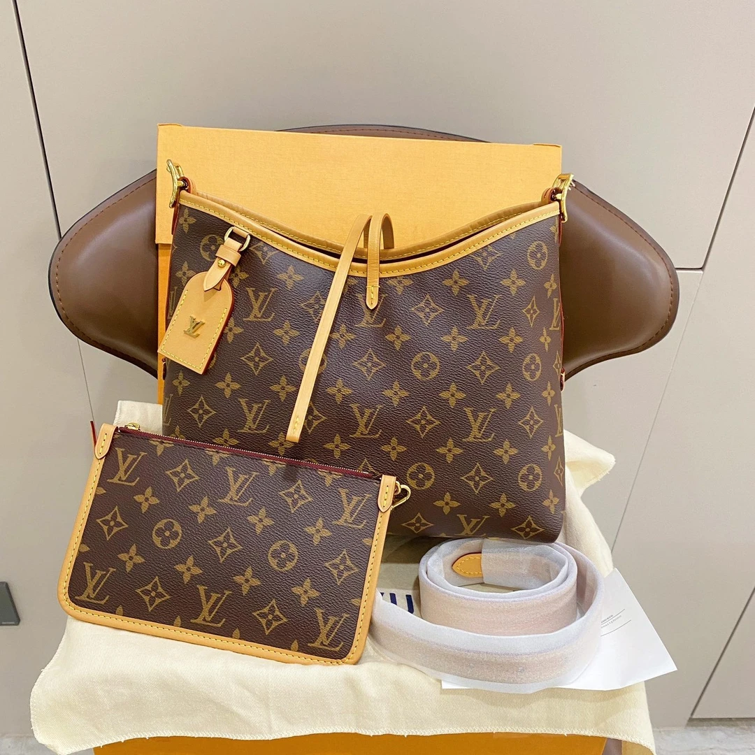 未使用 LouisVuitton/路易威登 carryall 老花单肩包