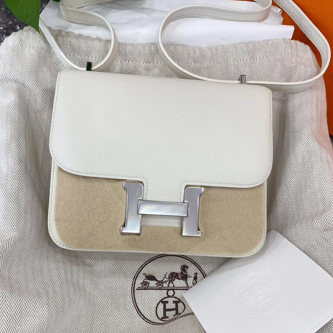 95新 Hermes/爱马仕 Constance19mini 01纯白爱马仕康康银扣D刻 G