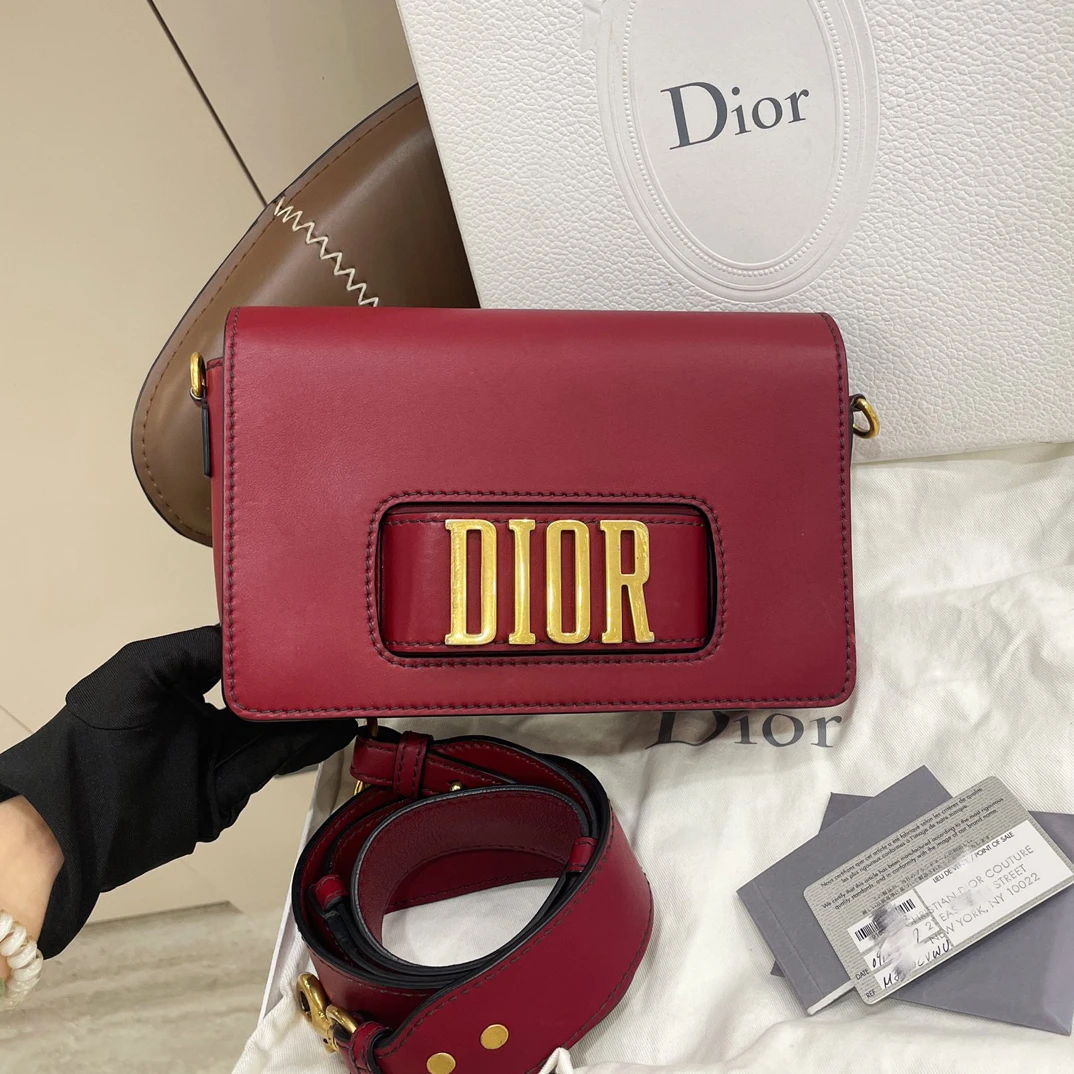 95新 DIOR/迪奥 酒红女士斜挎包 尺寸25*17*8cm/7JJ36267