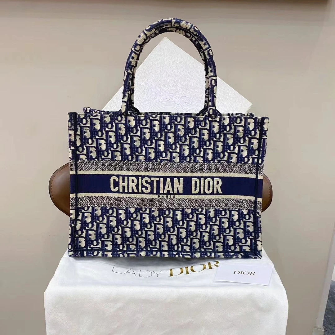 95新 DIOR/迪奥 经典老花中号托特/7AH36220