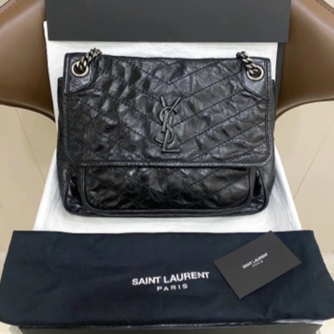 99新 YSL/圣罗兰 niki 黑色