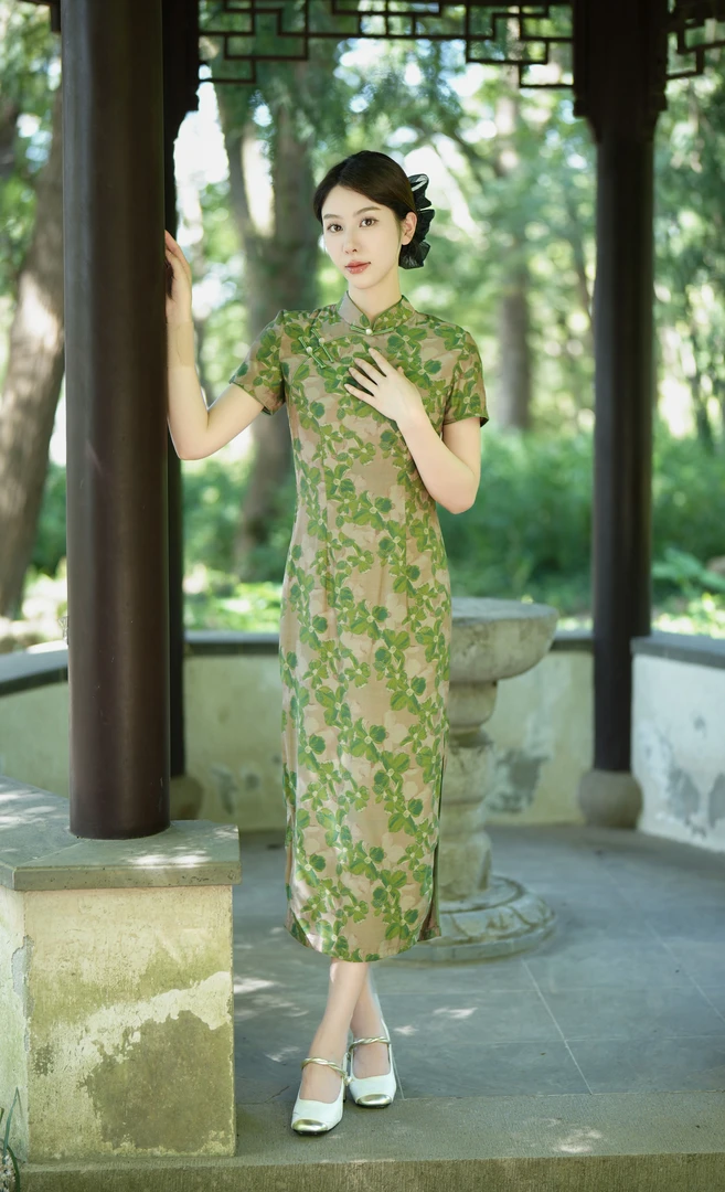 浴兰   复古绿色显瘦修身印花衣长118旗袍