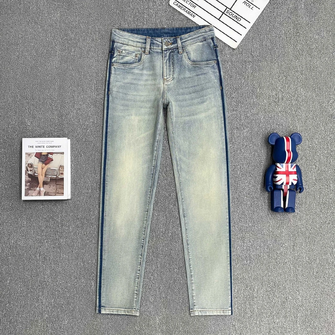 高档2025年春夏款男士牛仔裤修身小直筒水洗蓝色百搭简约微弹长裤