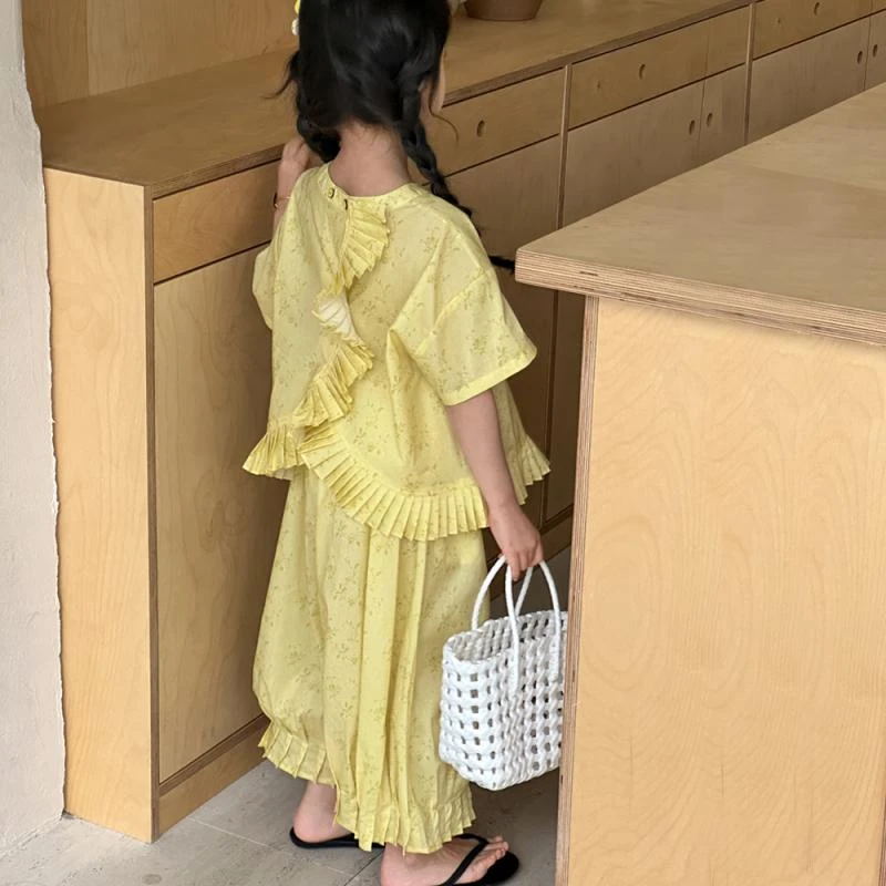 女童套装夏季2025新款洋气女孩夏装时髦儿童宽松上衣阔腿裤两件套