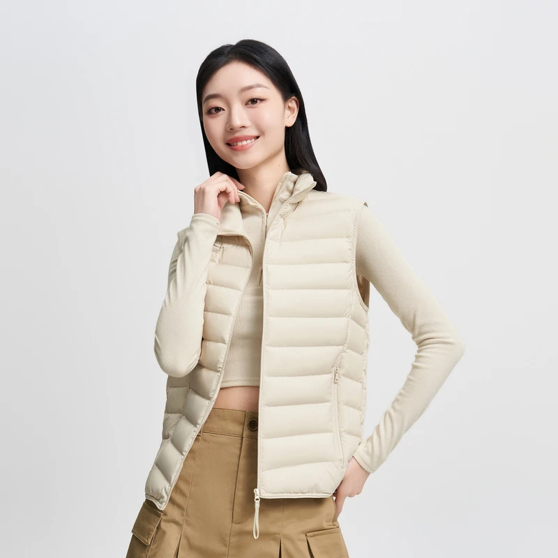 波司登2024新款女时尚百搭休闲外套轻薄保暖短款羽绒服B40131020