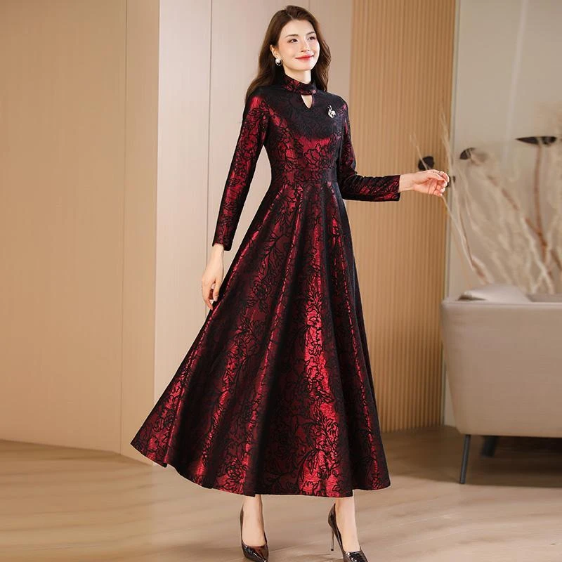 2024年新款春秋长袖连衣裙女长款过膝大摆裙到脚踝长裙气简约款式