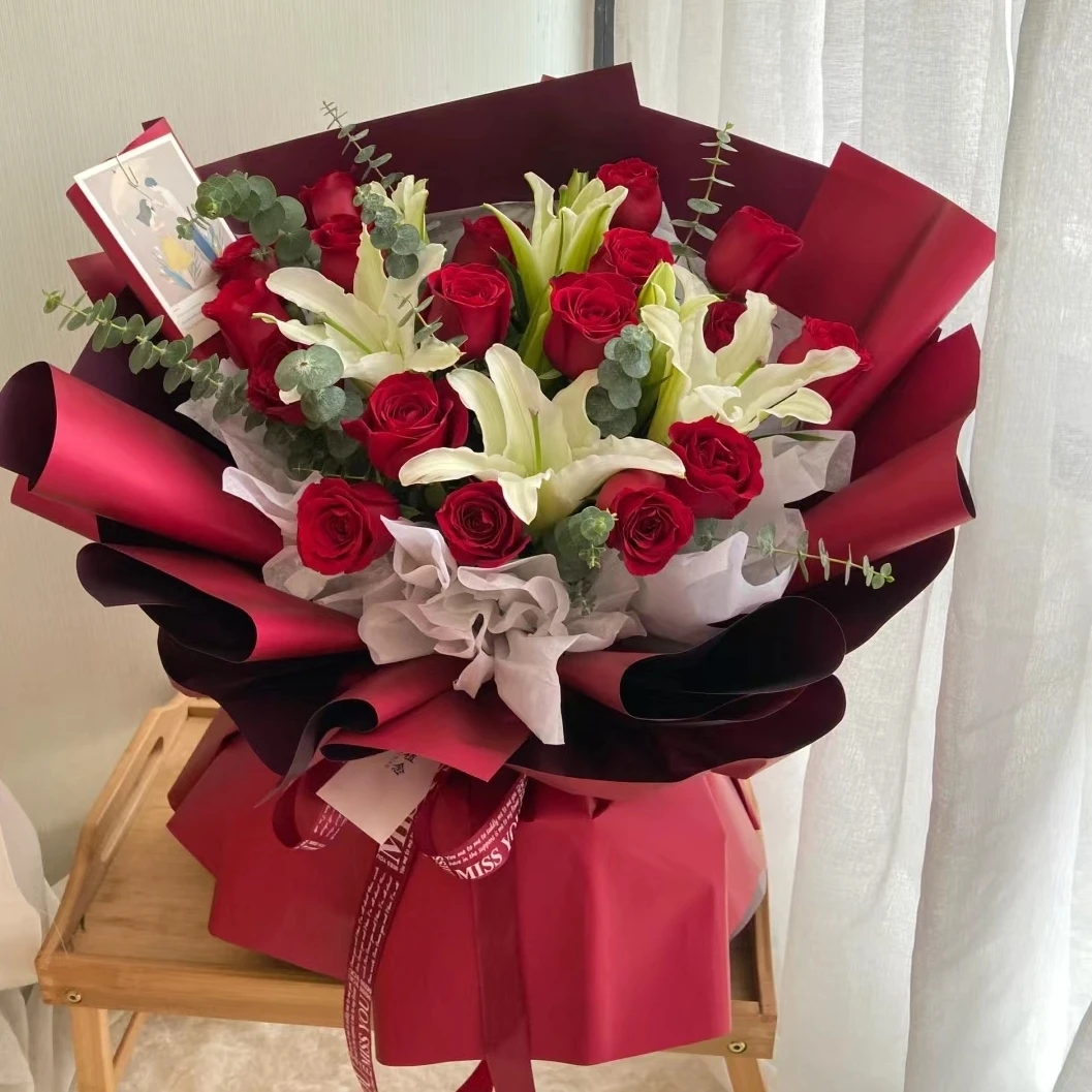 七夕真花鲜花玫瑰百合混搭花束鲜花速递同城花店配送