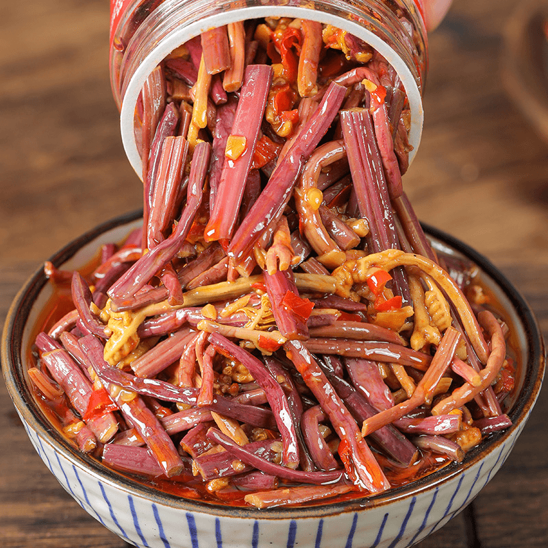 湖南特产香辣蕨菜爽口滑嫩即食下饭菜剁辣椒野生蕨菜下酒泡菜咸菜
