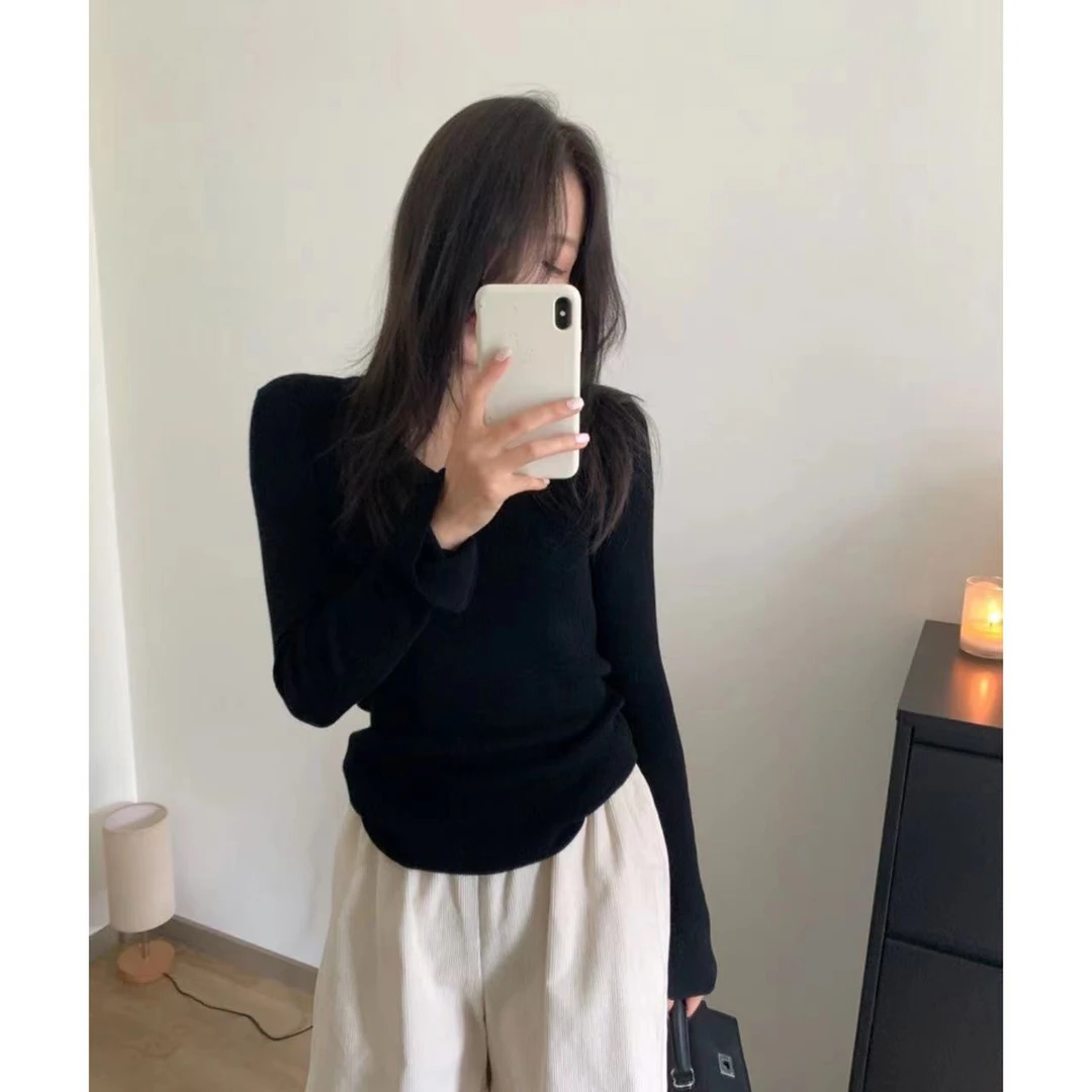 徐秋阳  袖口开叉  显瘦长袖百搭修身圆领秋冬打底上衣6677-