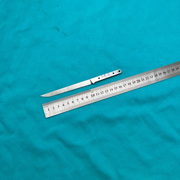 升级VG10材料小老鼠M85五金工具