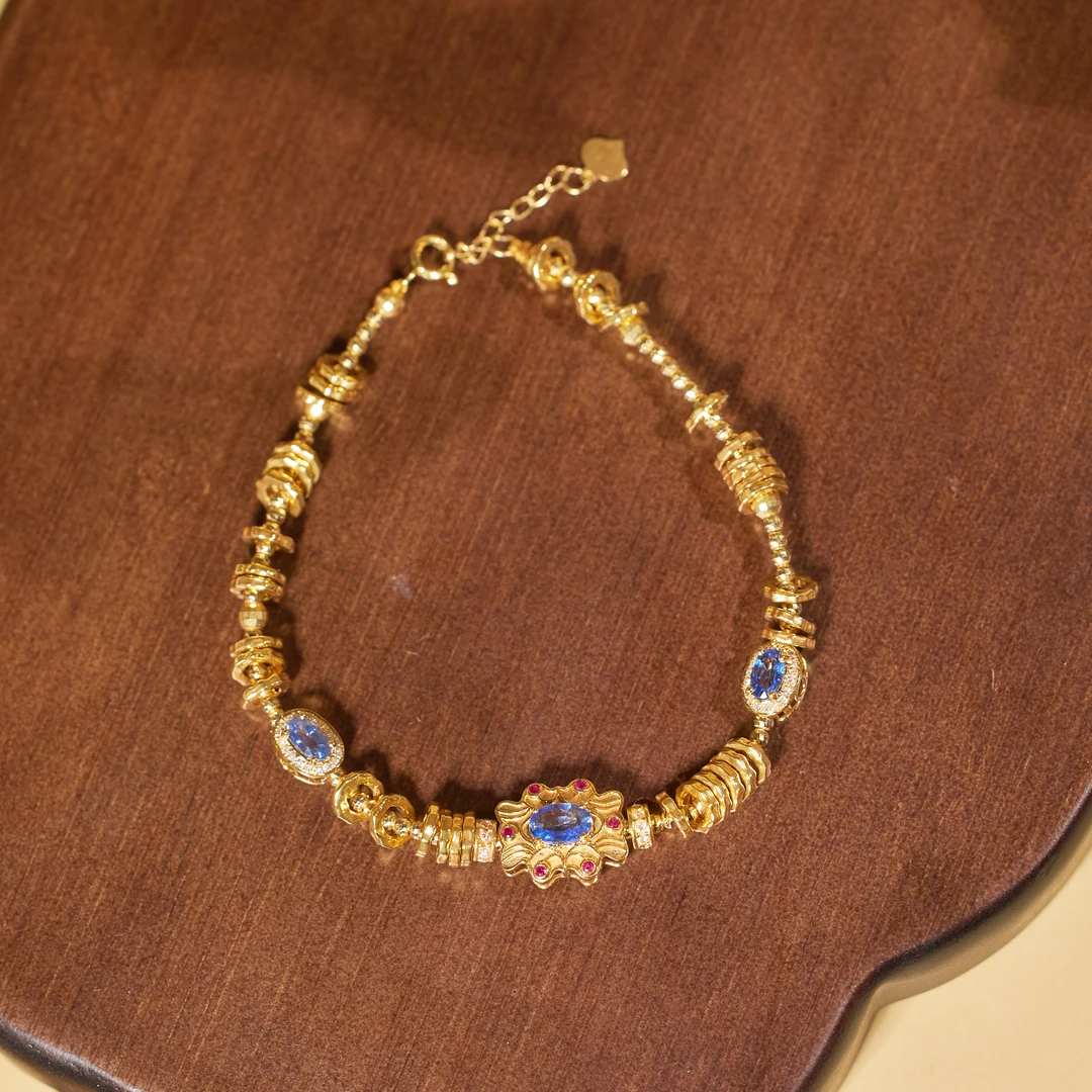 玉峰珠宝丨安娜【盘缠】蓝宝石手链*18K镶嵌*U9662多样性发其一