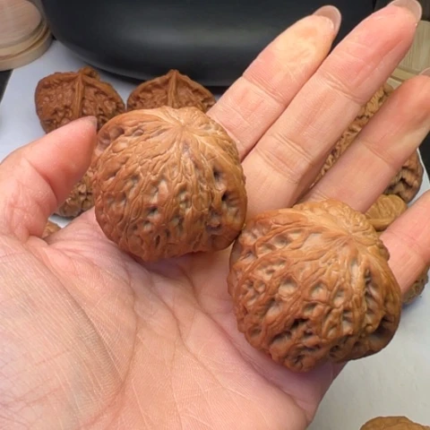文玩核桃把件铁锤