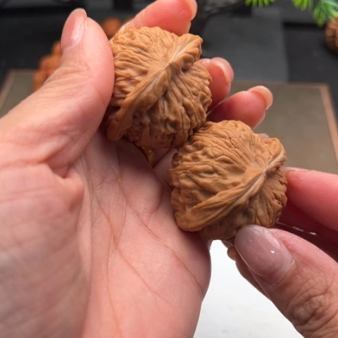 文玩核桃把件天地