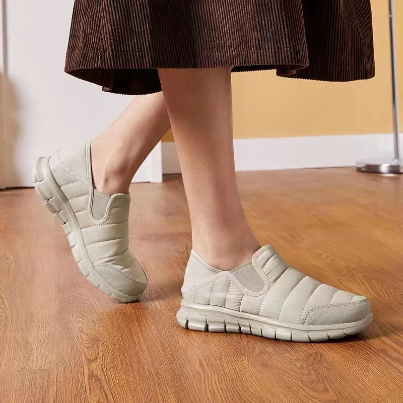 SKECHERS/斯凯奇运动低帮舒适透气女士轻便透气时尚休闲鞋167424