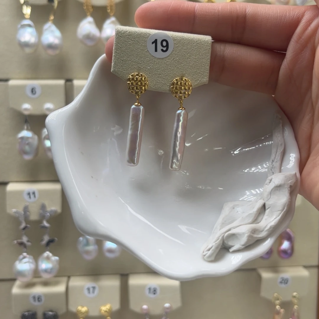 【闪购商品】淡水珍珠耳饰银S925镶嵌哈****～