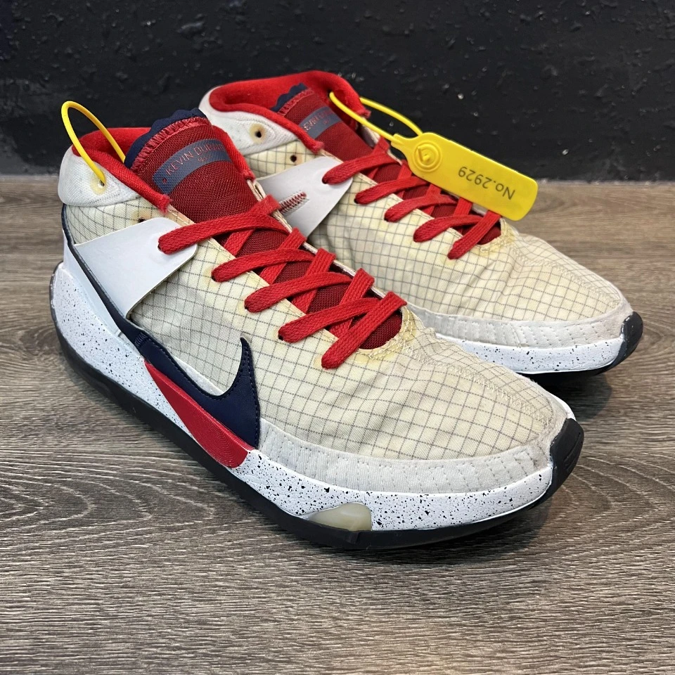 43码kd13美国队 鞋面漂亮 已换底前掌气垫 已精洗消毒 公价1759