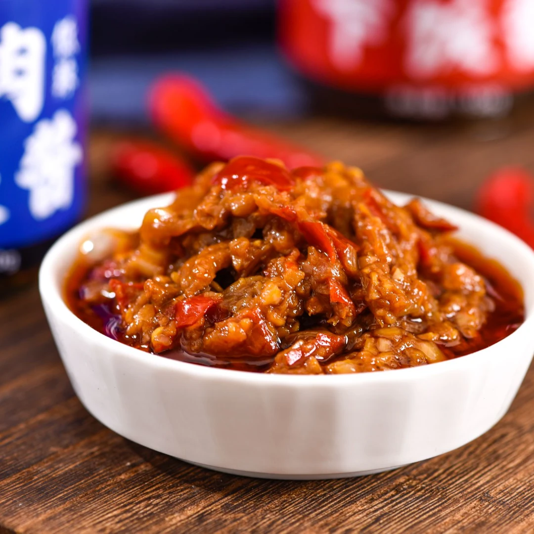 朱朱酱辣椒酱鲜辣拌饭酱拌面酱香辣特辣中辣下饭酱搭配馒头配米饭