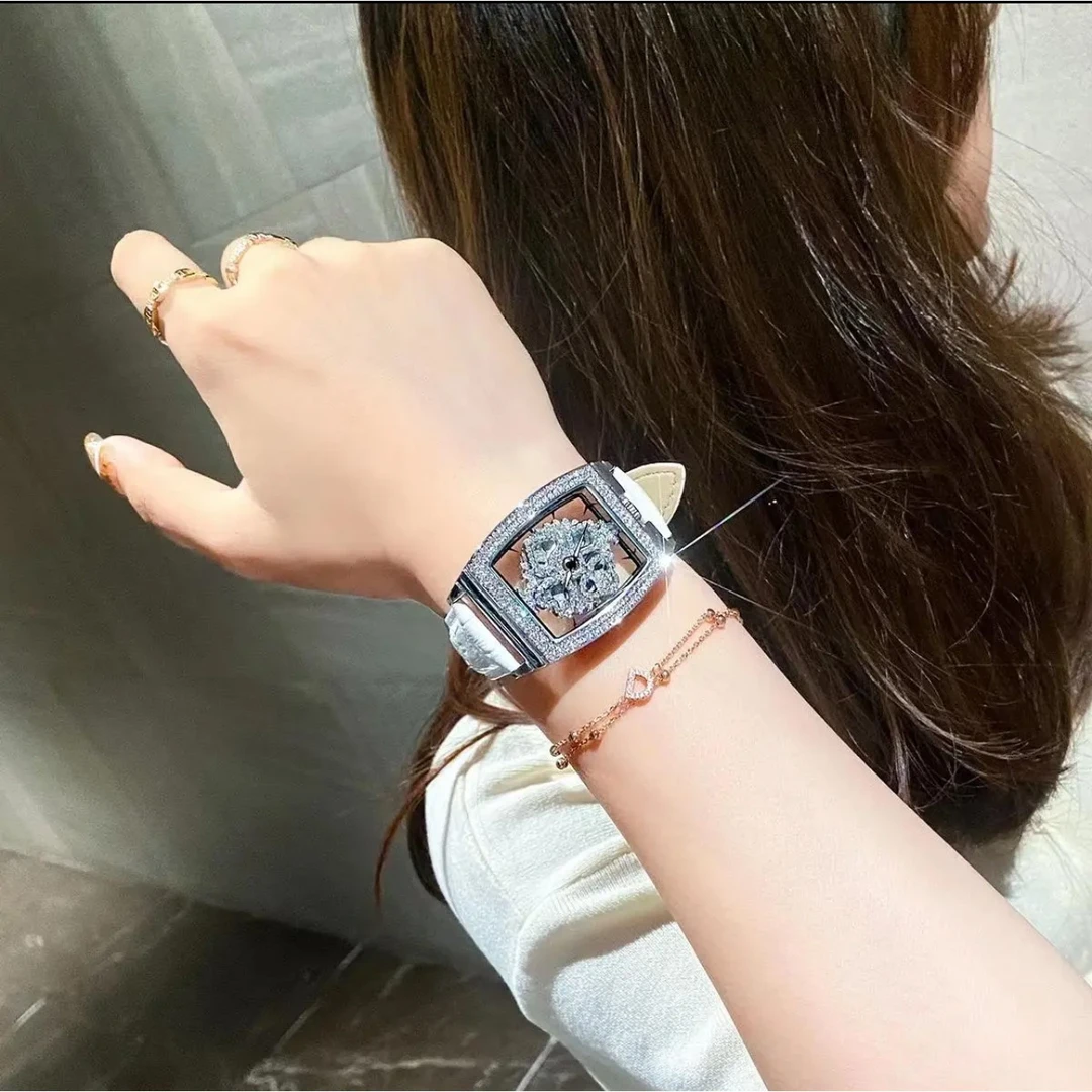 奢品汇定制扑克女神满钻手表时来运转腕表5828 H