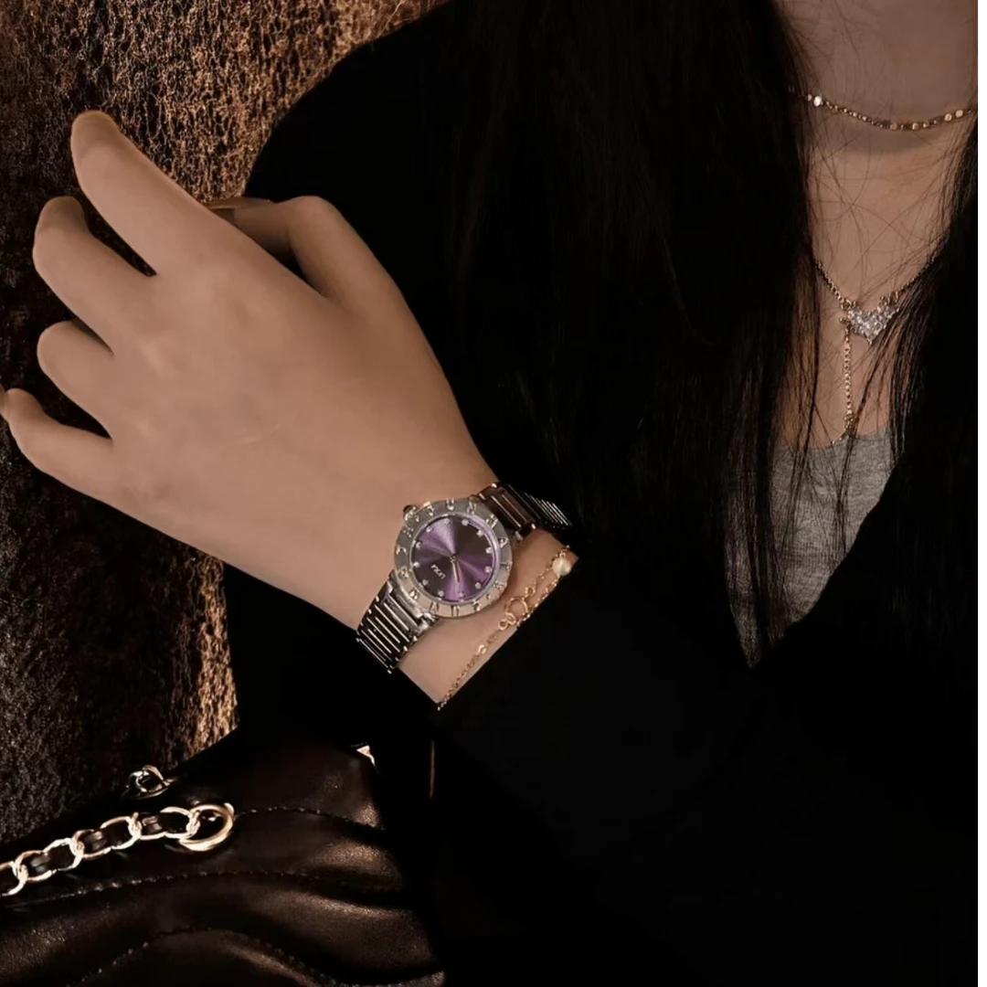 乌梅紫中古风轻奢经典时尚女士腕表58161