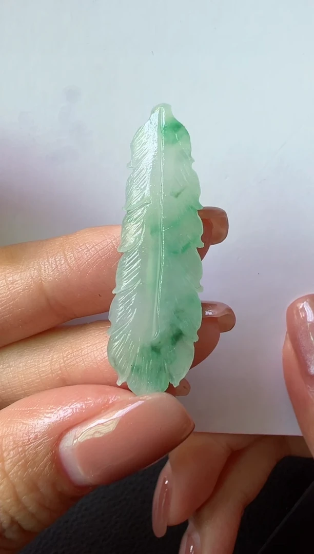 【闪购商品】定制翡翠未镶嵌羽毛